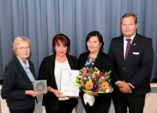 Alla Metzler, Soest