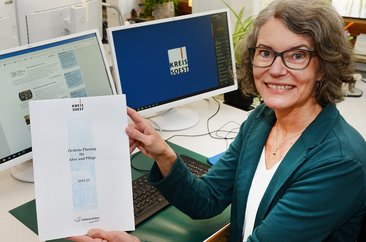 Martina Krick mit der Örtlichen Planung für Alter und Pflege. Foto: Thomas Weinstock/Kreis Soest