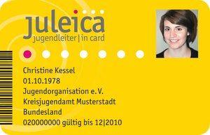 Foto von der gelben Jugendleitercard. Foto: Juleica.de Foto von der gelben Jugendleitercard. Foto: Juleica.de