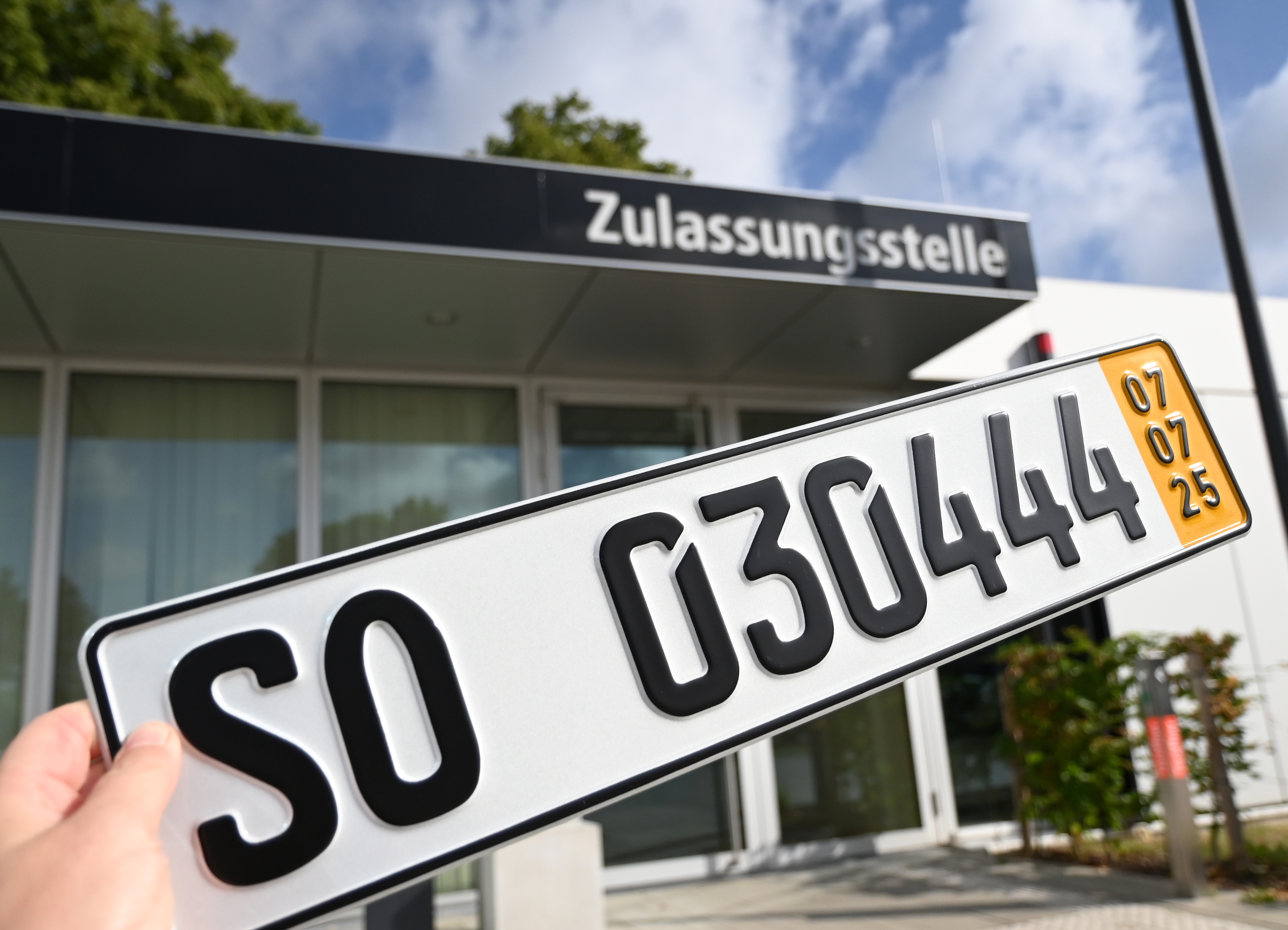bilder von kfz zulassungsstelle esslingen