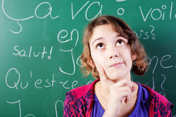 Deine Eltern können zum Beispiel Geld für Deine Nachhilfe bekommen, falls Du große Schwierigkeiten in einem bestimmten Fach hast. Foto: contrastwerkstatt - Fotolia